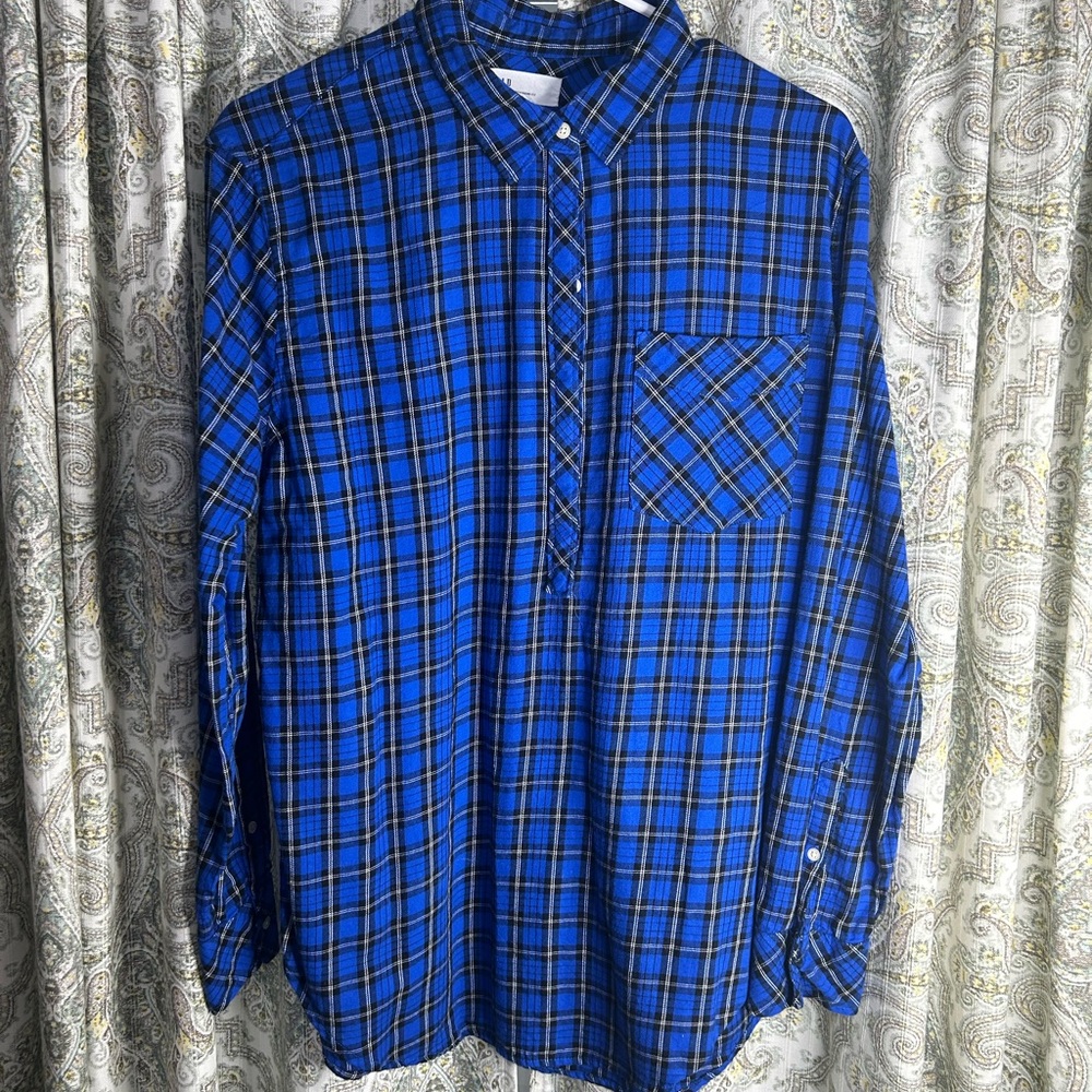 Gap - Boyfriend cut flannel shirt